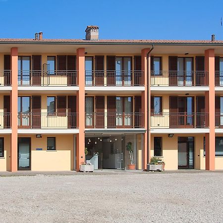 Bed and Breakfast La Tarantola Вермеззо Экстерьер фото