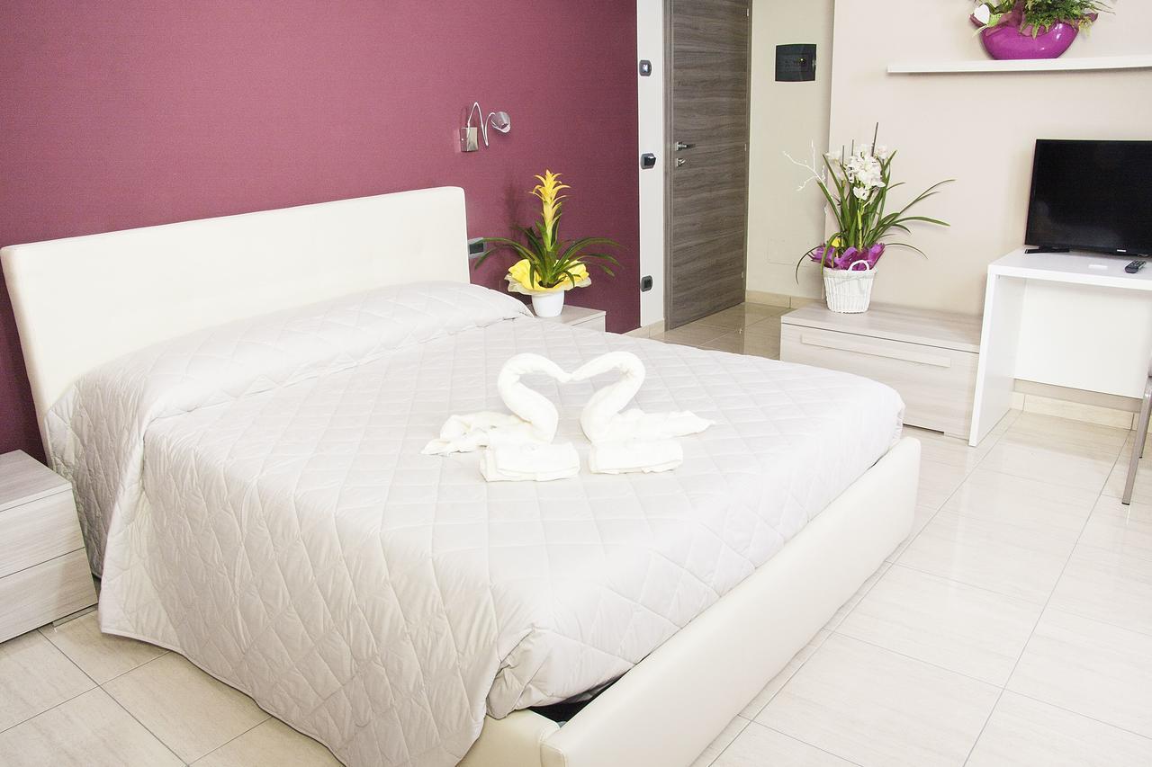 Bed and Breakfast La Tarantola Вермеззо Экстерьер фото